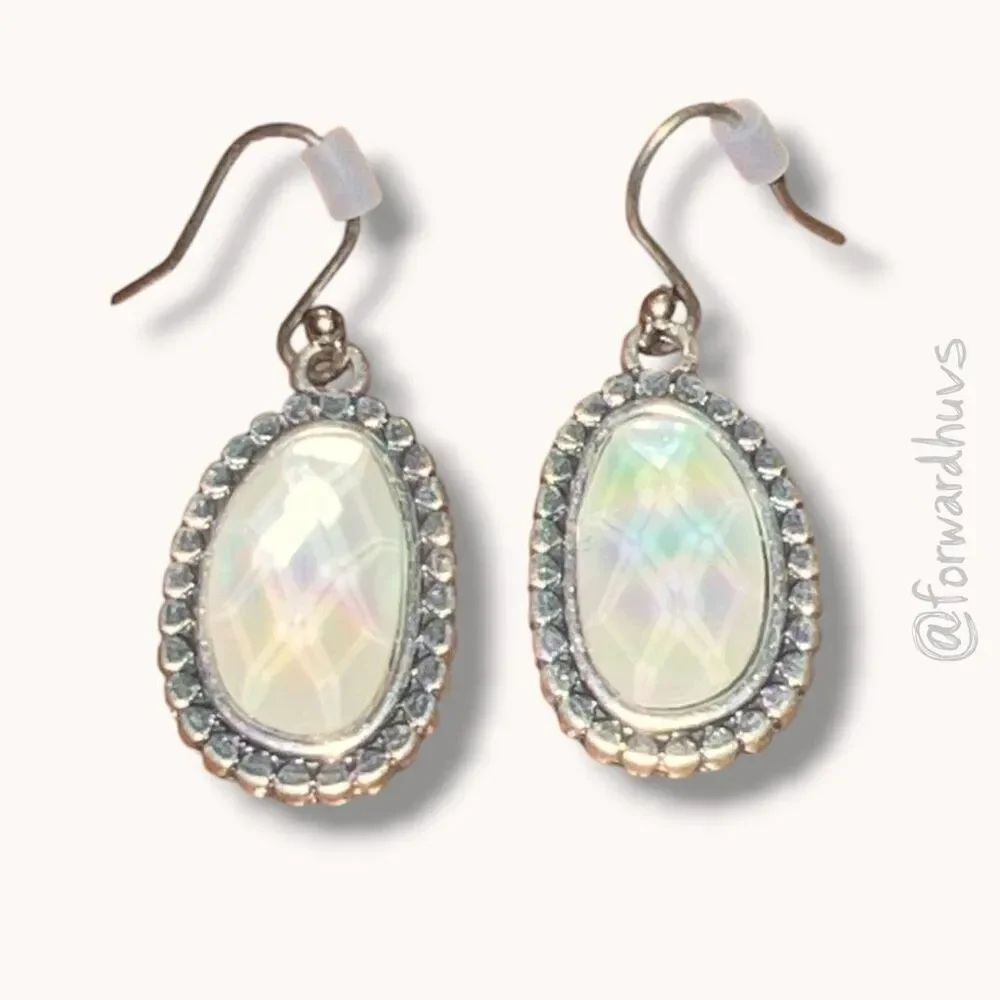 Lucky Brand Imitation Pearl Silver Tone Drop Earrings 1.25”